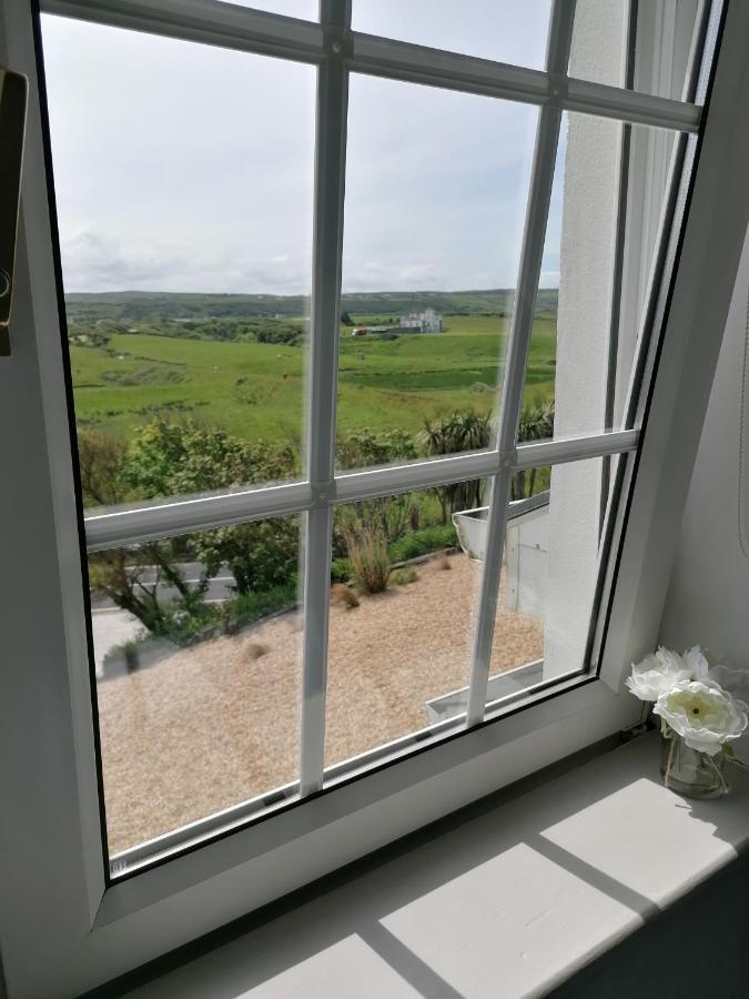 Wild Atlantic Lodge Bed & Breakfast Lahinch Exterior photo
